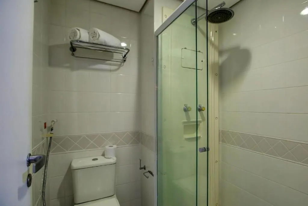 Quality Bela Cintra By Mob Inn 2 Dorm Piscina Academia São Paulo 0*,  Brasil
